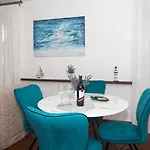 Location & Downtown Park Apartamento Split