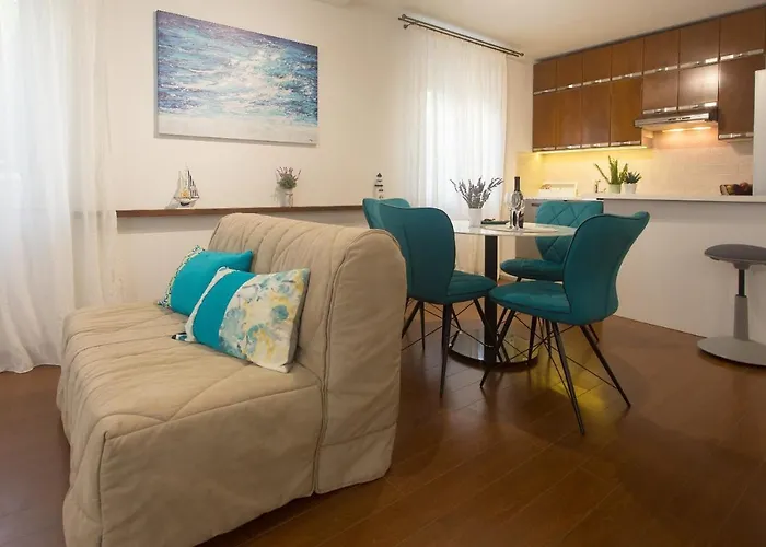 Location & Downtown Park Apartment
