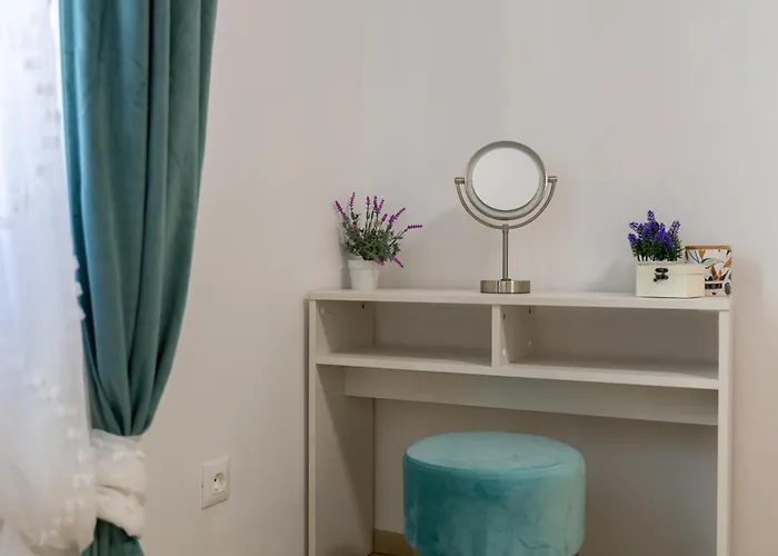 Location & Downtown Park Apartment